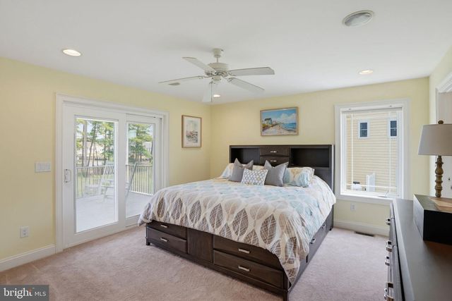 38065 WHITESVIEW CIR, Ocean View, DE 19970