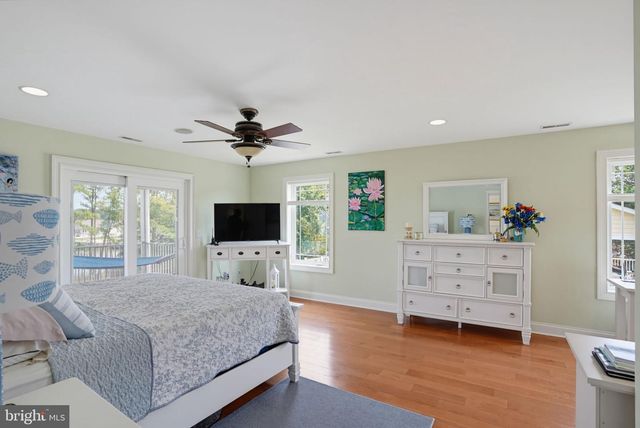 38065 WHITESVIEW CIR, Ocean View, DE 19970