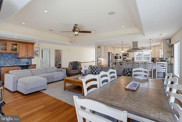 38065 WHITESVIEW CIR, Ocean View, DE 19970