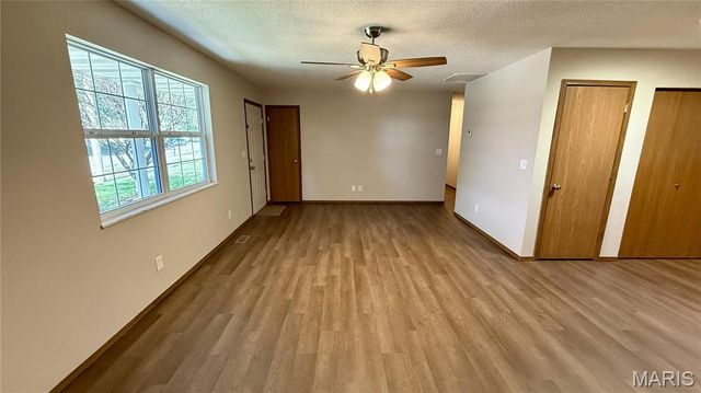 301 Ackerman Place, Troy, IL 62294