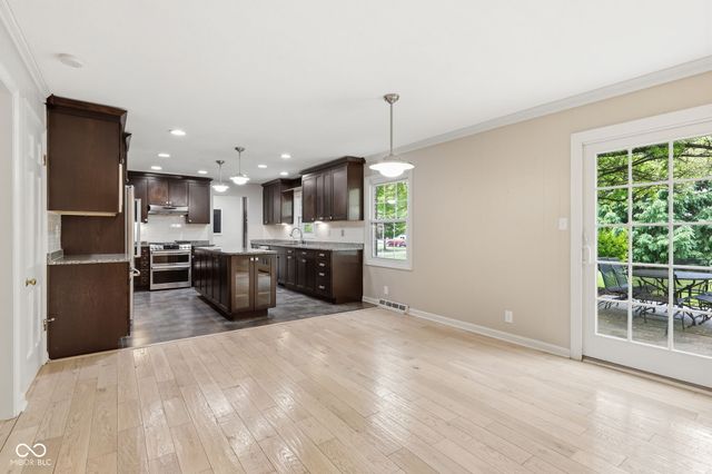 9008 Chestnut Court, Indianapolis, IN 46260