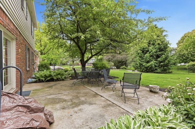 9008 Chestnut Court, Indianapolis, IN 46260
