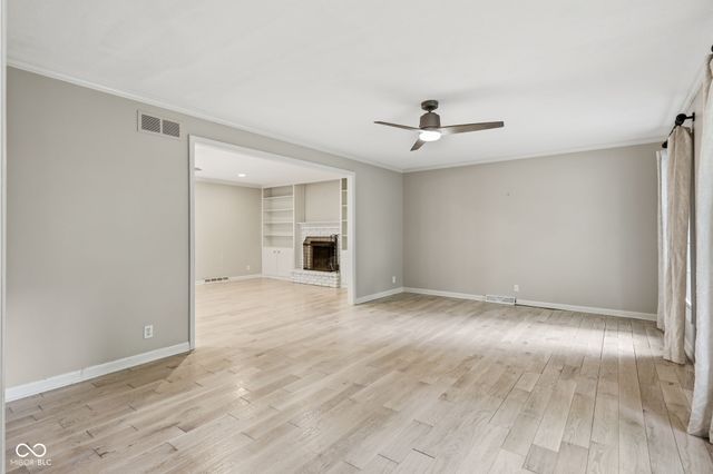 9008 Chestnut Court, Indianapolis, IN 46260