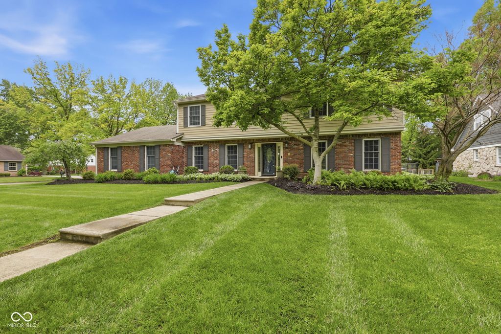 9008 Chestnut Court, Indianapolis, IN 46260