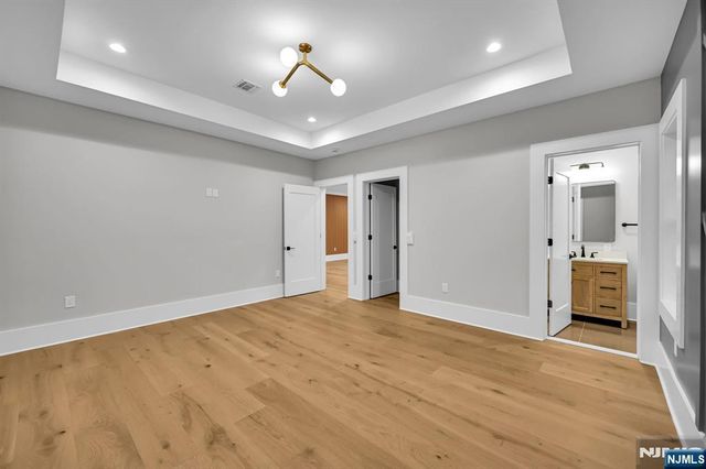 4 Athens Road, Millburn, NJ 07078