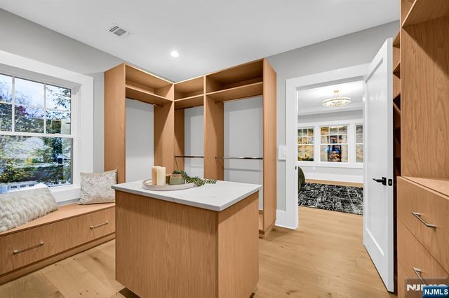 4 Athens Road, Millburn, NJ 07078