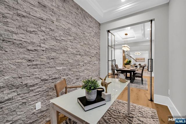 4 Athens Road, Millburn, NJ 07078