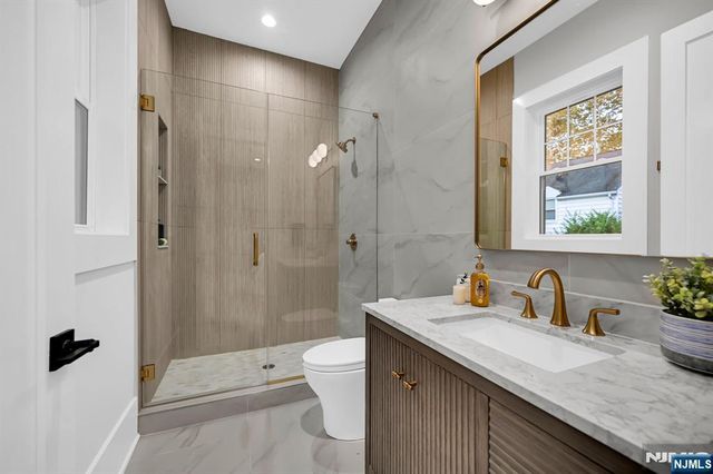 4 Athens Road, Millburn, NJ 07078