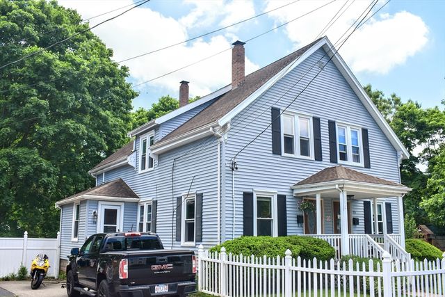 95 Temple St. 1, Abington, MA 02351