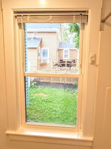 95 Temple St. 1, Abington, MA 02351