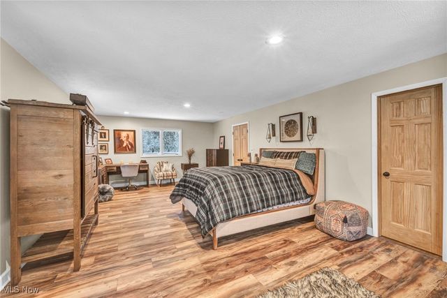 95 Park Lane, Moreland Hills, OH 44022