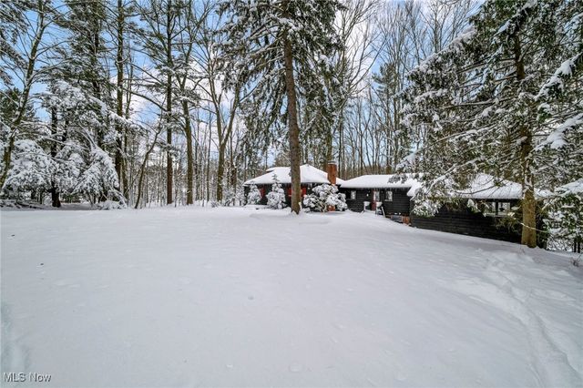 95 Park Lane, Moreland Hills, OH 44022