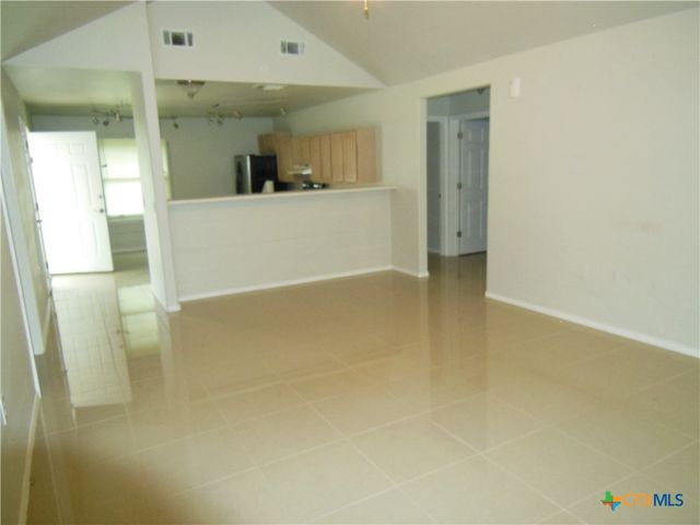 1830 Coffee Road, San Marcos, TX 78666