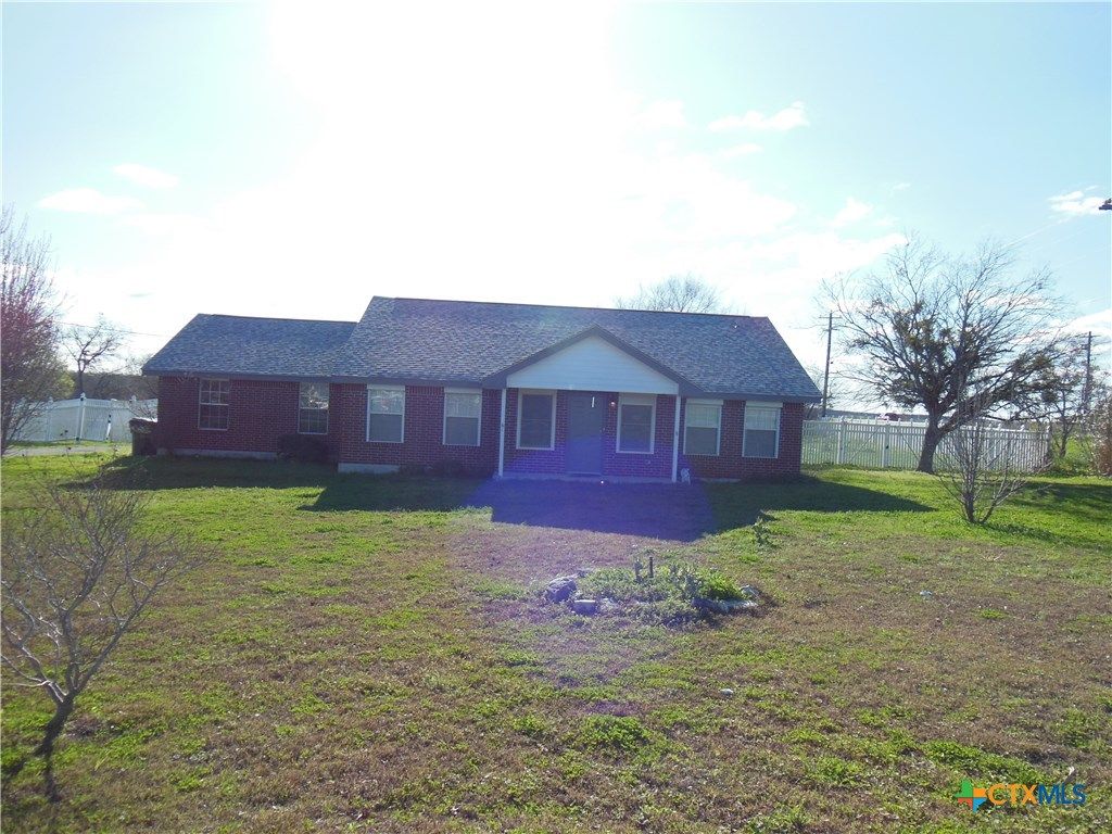 1830 Coffee Road, San Marcos, TX 78666