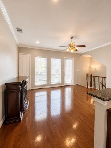 1605 W Dallas Street C, Houston, TX 77019