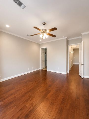 1605 W Dallas Street C, Houston, TX 77019