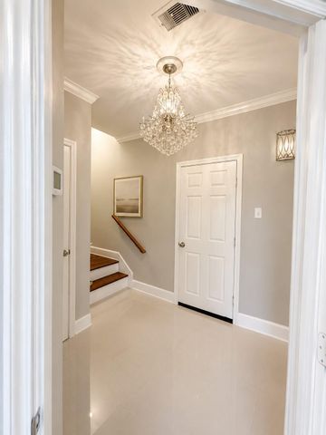 1605 W Dallas Street C, Houston, TX 77019