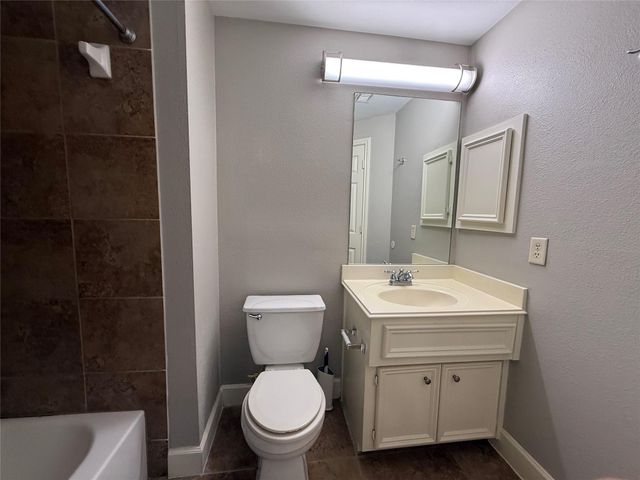 1605 W Dallas Street C, Houston, TX 77019