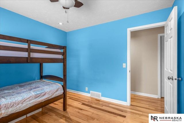 10459 W Street, Omaha, NE 68127
