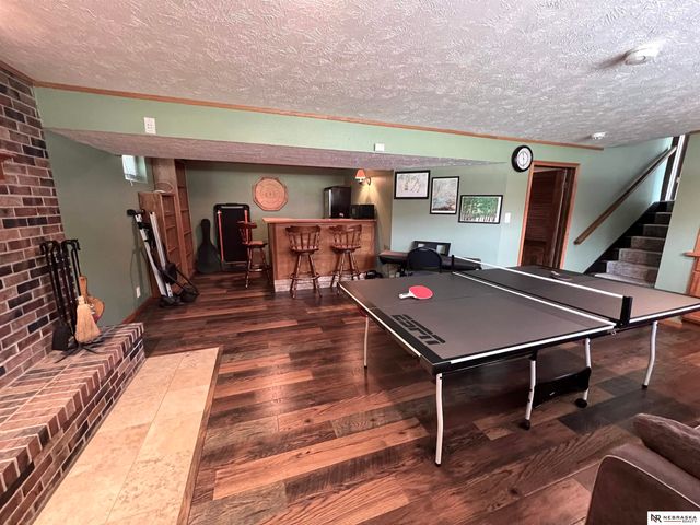 10459 W Street, Omaha, NE 68127