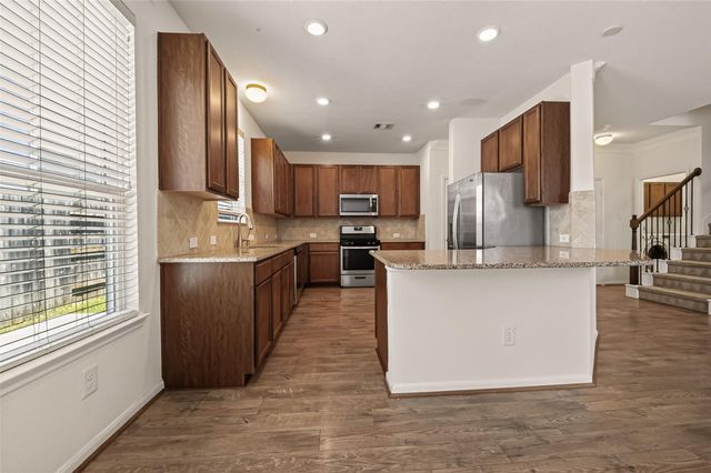 1850 Commons Hill Lane, Houston, TX 77080