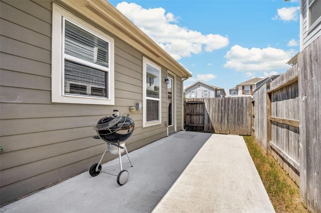 1850 Commons Hill Lane, Houston, TX 77080
