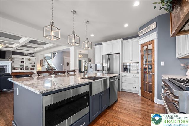 106 Lumbermill Lane, Stroudsburg, PA 18360