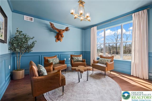 106 Lumbermill Lane, Stroudsburg, PA 18360