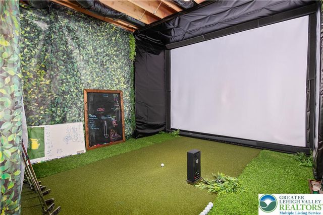 106 Lumbermill Lane, Stroudsburg, PA 18360