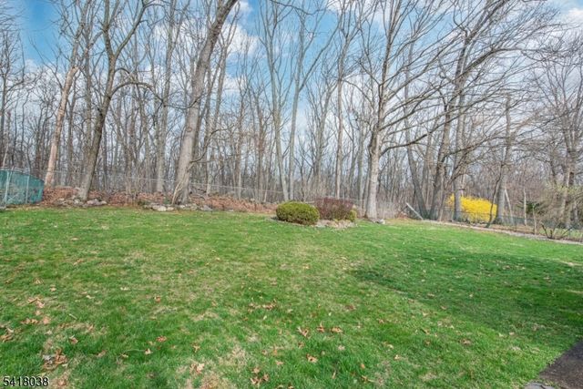 10 Celtic Way, Parsippany-troy Hills Twp., NJ 07054