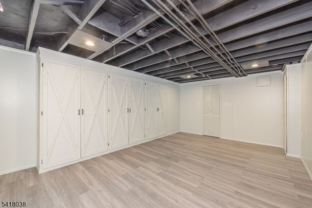 10 Celtic Way, Parsippany-troy Hills Twp., NJ 07054