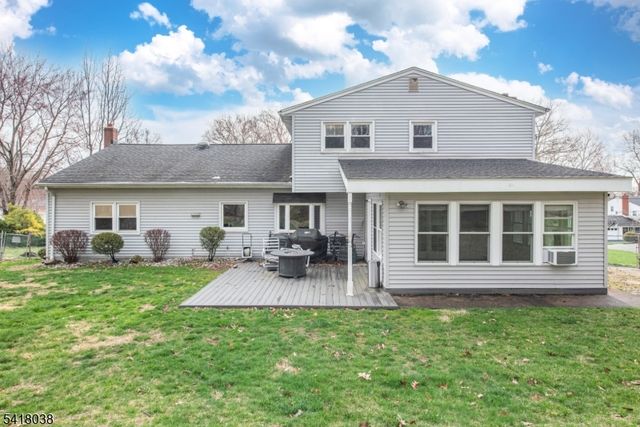 10 Celtic Way, Parsippany-troy Hills Twp., NJ 07054