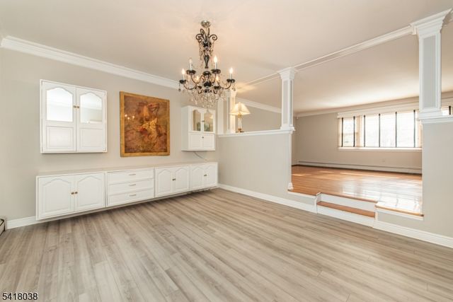 10 Celtic Way, Parsippany-troy Hills Twp., NJ 07054