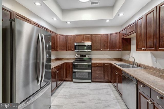 8609 SHORT ST, Manassas, VA 20112