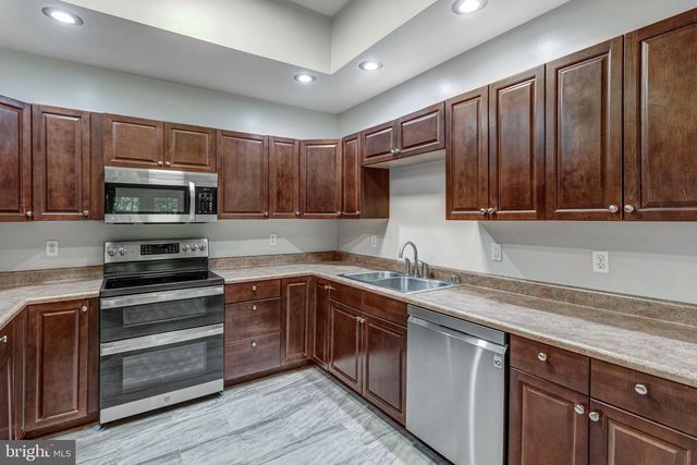 8609 SHORT ST, Manassas, VA 20112