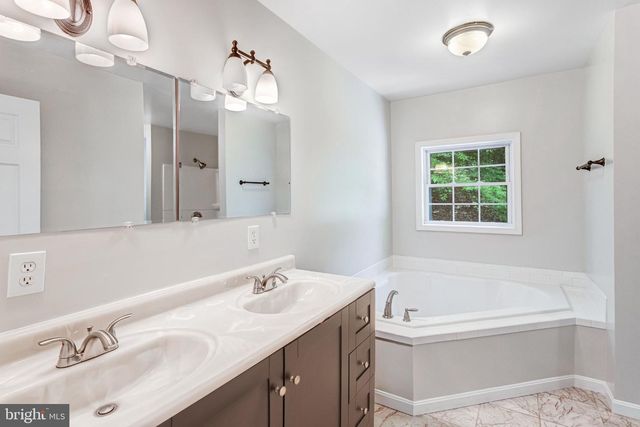 8609 SHORT ST, Manassas, VA 20112