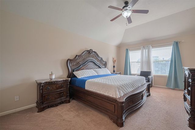 9202 Sorrell Hollow Lane, Rosenberg, TX 77469