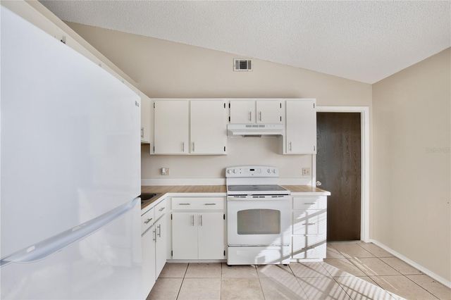 3166 CANBY DRIVE, Deltona, FL 32738