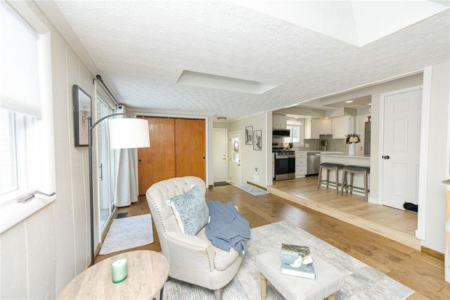 524 Old Mill Lane, Webster, NY 14580