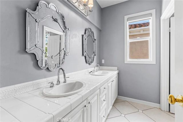 9 Winthrop, Newport Beach, CA 92660