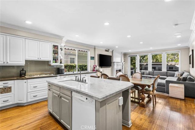 9 Winthrop, Newport Beach, CA 92660