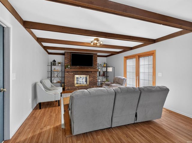 4803 Oak Creek Court, Fort Wayne, IN 46835