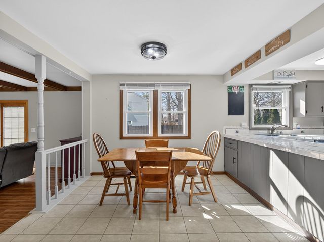 4803 Oak Creek Court, Fort Wayne, IN 46835