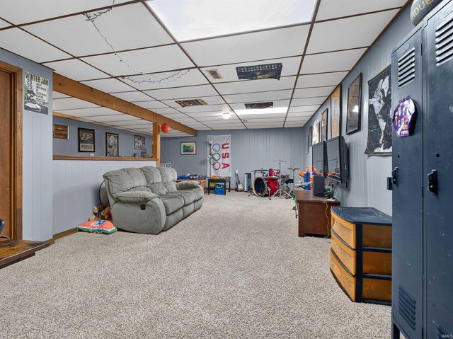 4803 Oak Creek Court, Fort Wayne, IN 46835