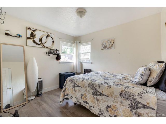 1345 Dallas St, Aurora, CO 80010