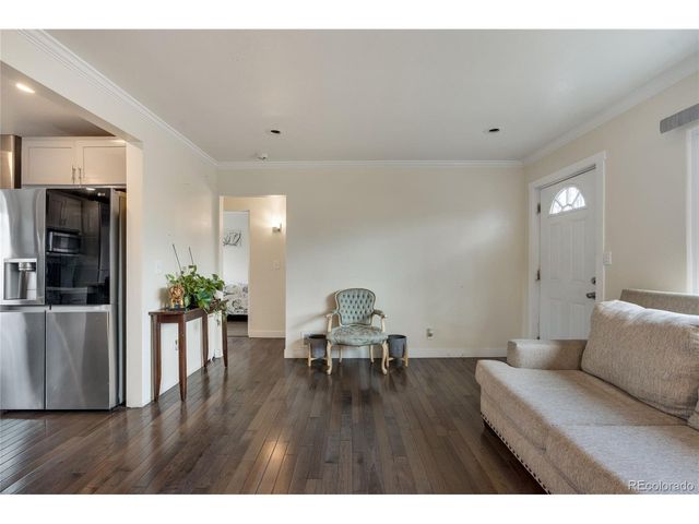 1345 Dallas St, Aurora, CO 80010