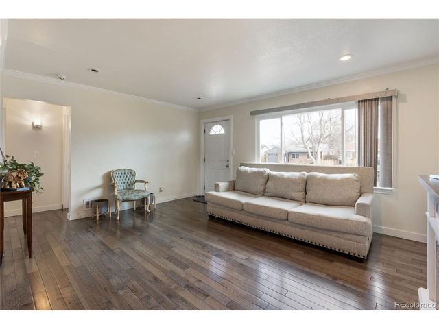 1345 Dallas St, Aurora, CO 80010