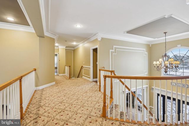 22 HALLETT DR, Pennington, NJ 08534