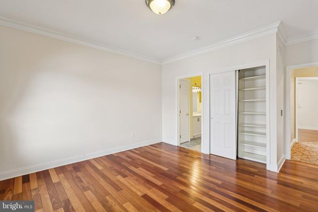 22 HALLETT DR, Pennington, NJ 08534