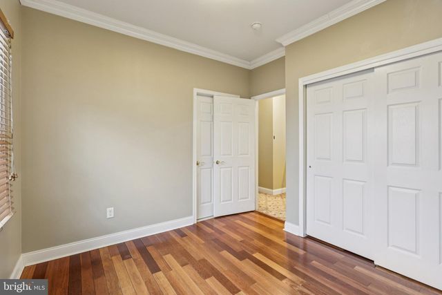 22 HALLETT DR, Pennington, NJ 08534